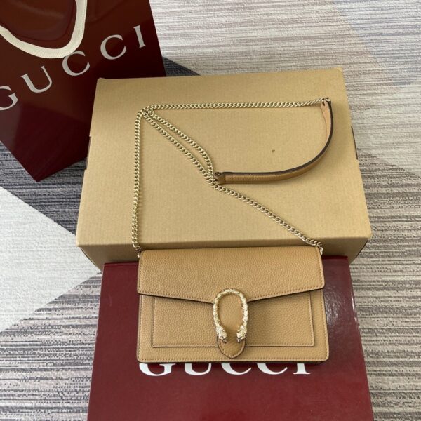 Gucci 837373_10