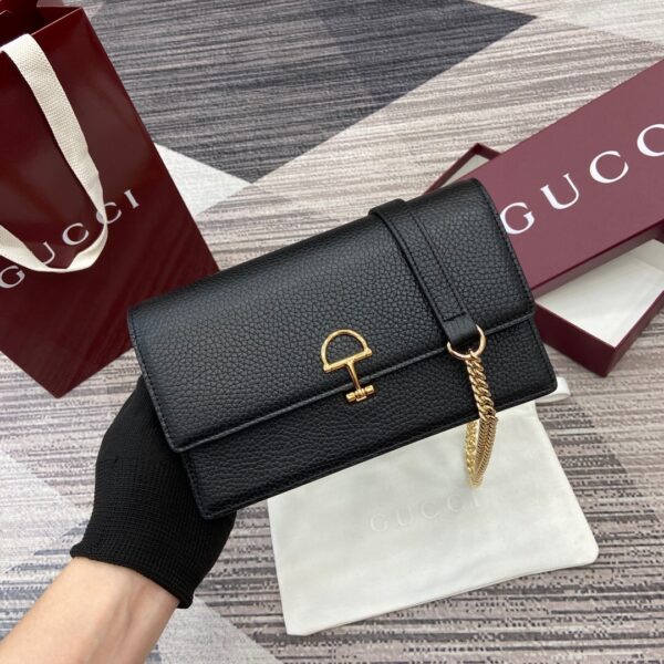 Gucci 837373_3