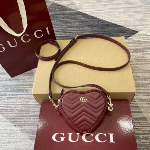 Gucci 837753_2