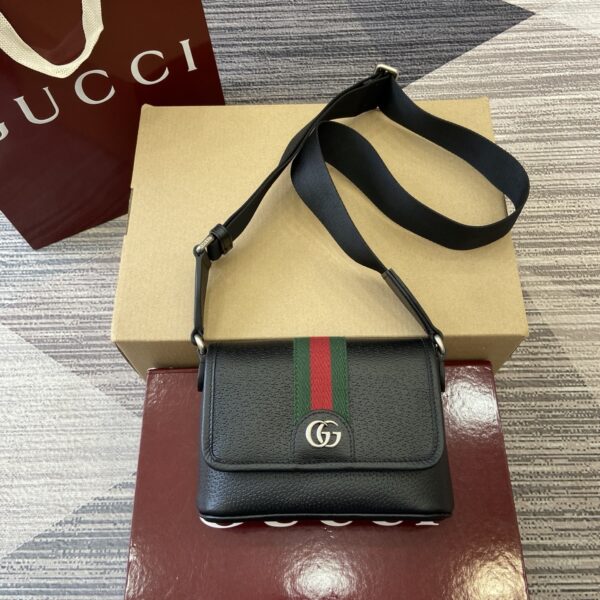 Gucci 838599_2