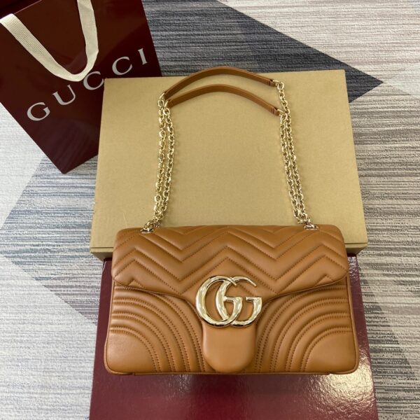Gucci 838985