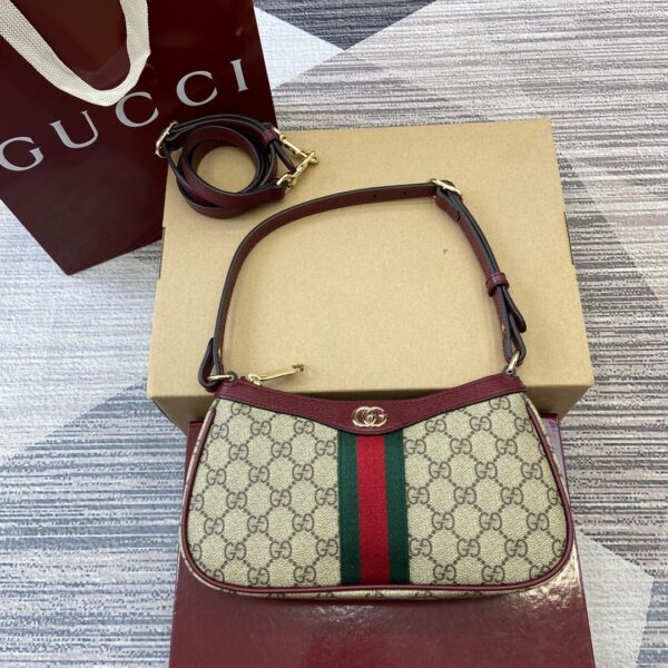 Gucci 841341_3