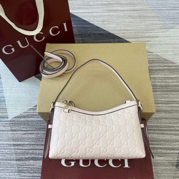 Gucci 847450_4
