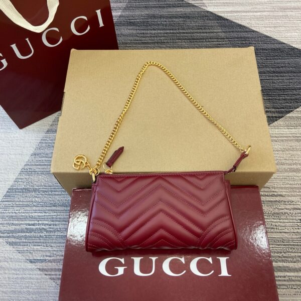 Gucci 847589_2