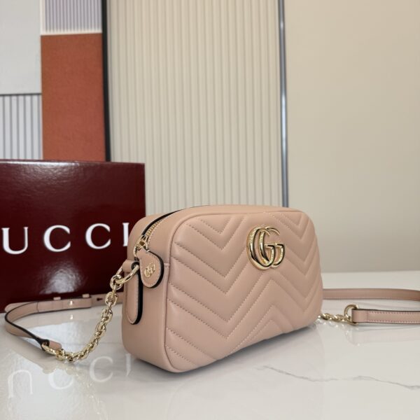 Gucci 855273