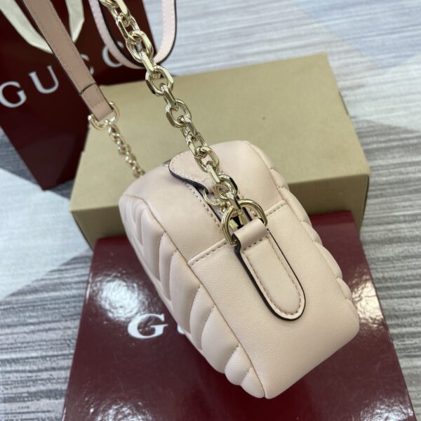 Gucci 855273_4