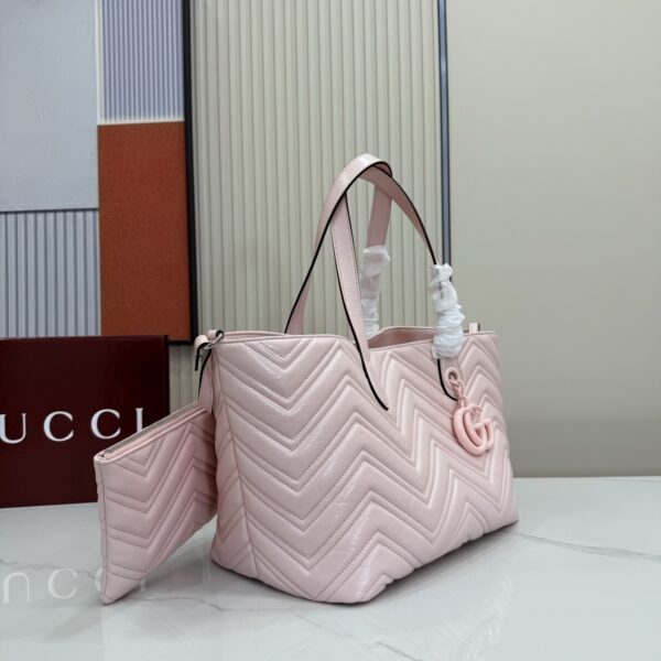 Gucci 855279_2