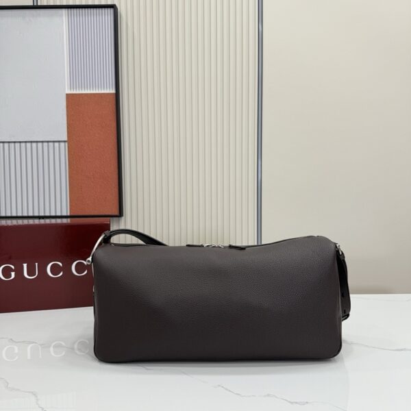 Gucci 862810