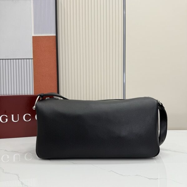 Gucci 862810_2
