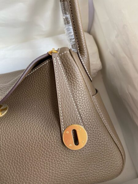 Hermes Lindy 26cm Bag Original Taurillon Clemence Leather