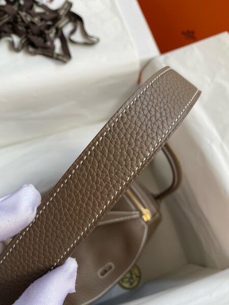 Hermes Lindy 26cm Bag Original Taurillon Clemence Leather