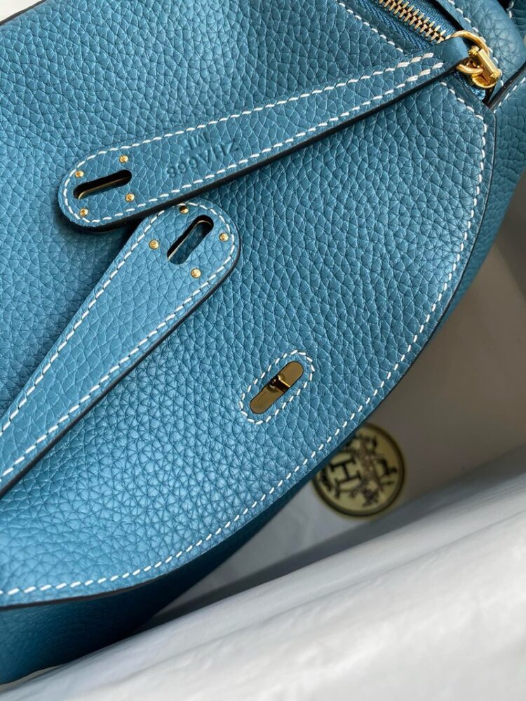 Hermes Lindy 26cm Bag Original Taurillon Clemence Leather