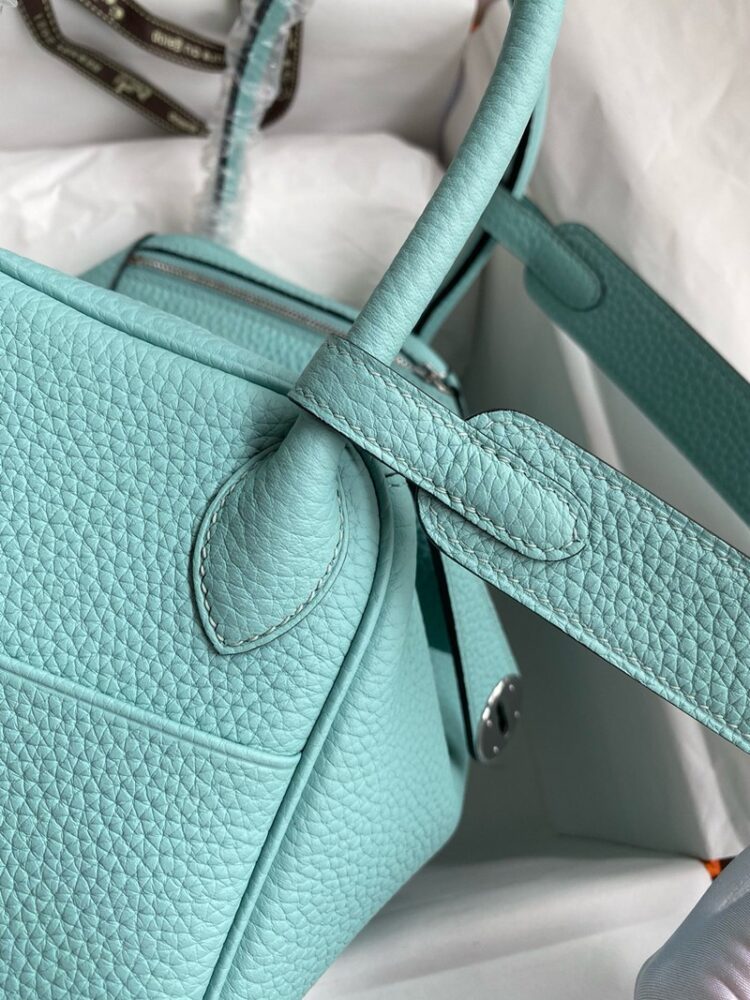 Hermes Lindy 26cm Bag Original Taurillon Clemence Leather