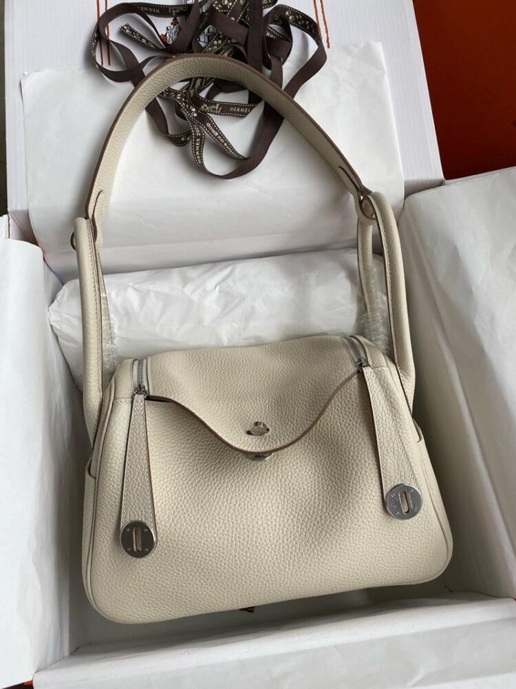 Hermes Lindy 26cm Bag Original Taurillon Clemence Leather