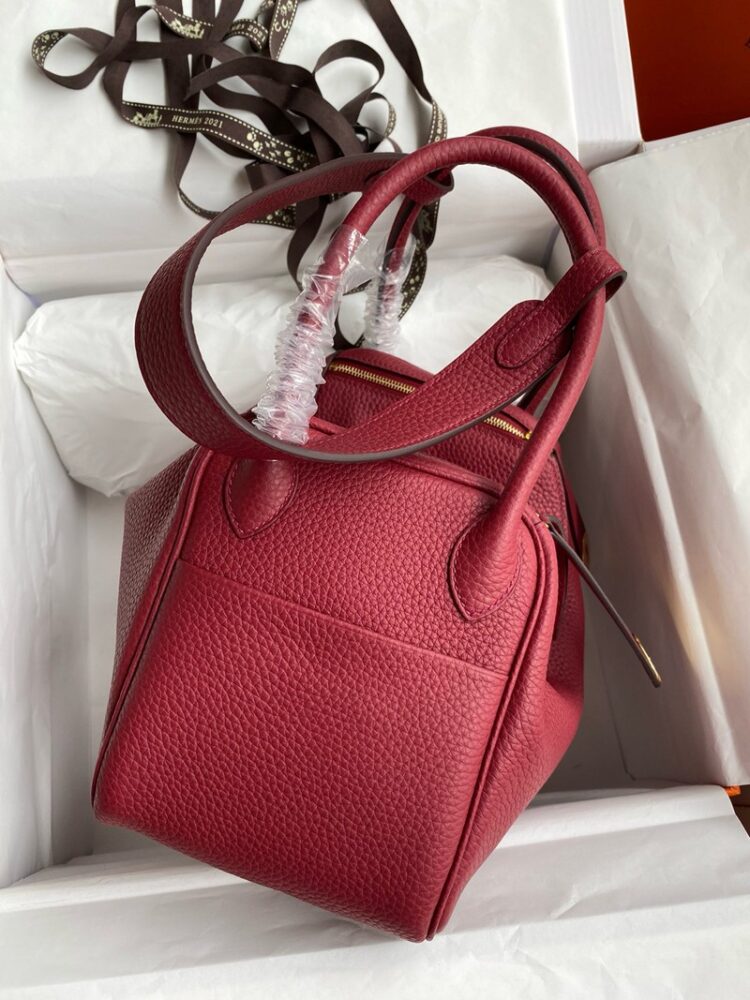 Hermes Lindy 26cm Bag Original Taurillon Clemence Leather
