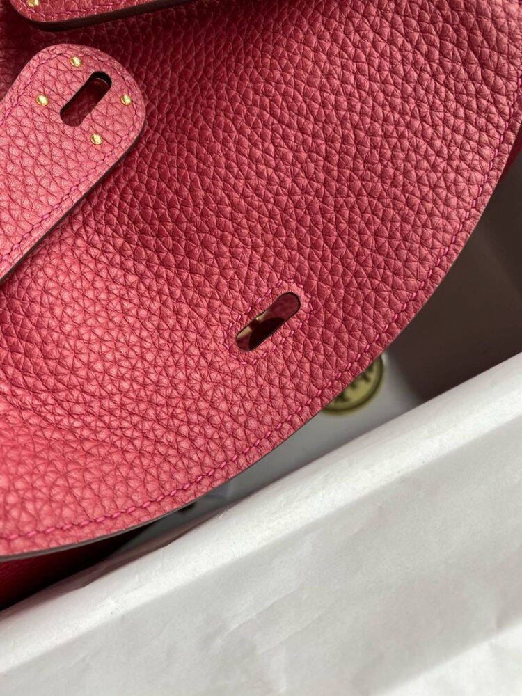Hermes Lindy 26cm Bag Original Taurillon Clemence Leather
