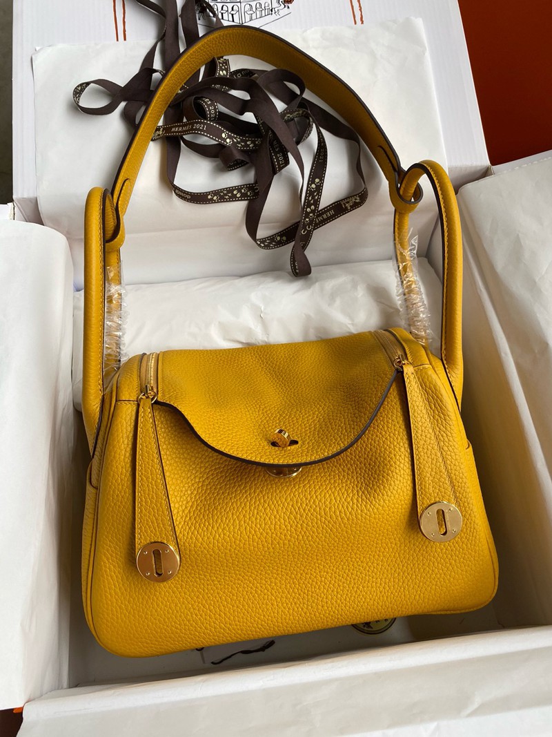 Hermes Lindy 26cm Bag Original Taurillon Clemence Leather 09