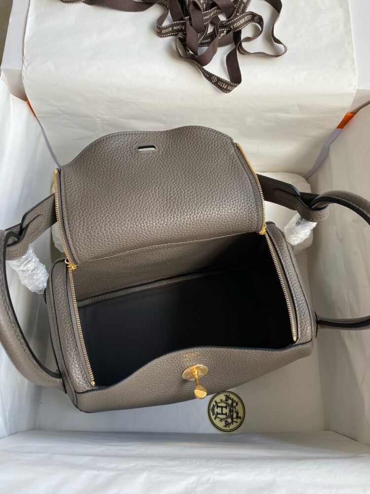 Hermes Lindy 26cm Bag Original Taurillon Clemence Leather