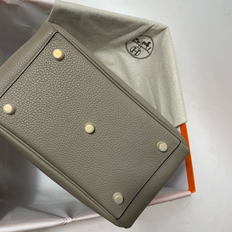 Hermes Lindy 26 30 Bag Original Taurillon Clemence Leather