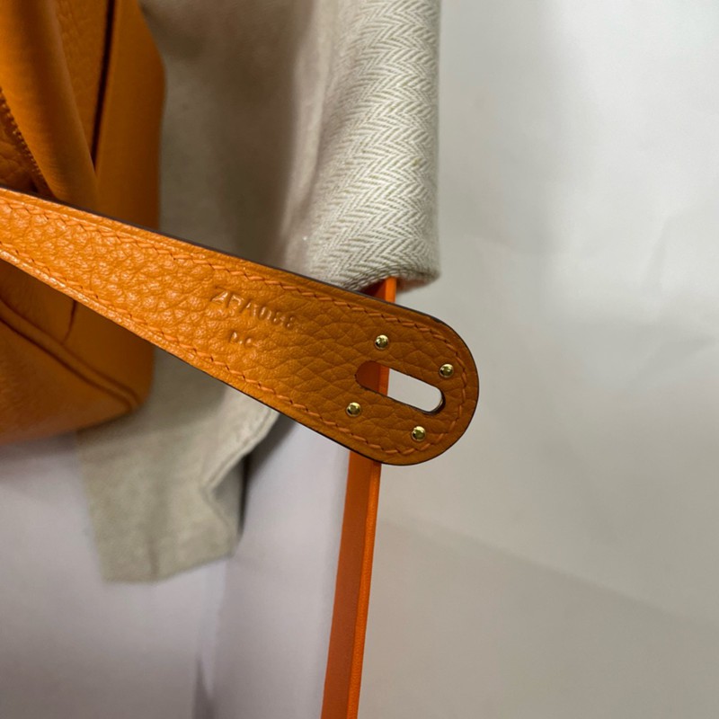 Hermes Lindy 26 30 Bag Original Taurillon Clemence Leather