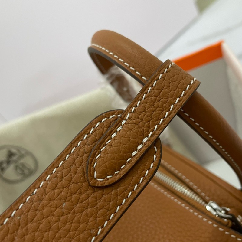 Hermes Lindy 26 30 Bag Original Taurillon Clemence Leather