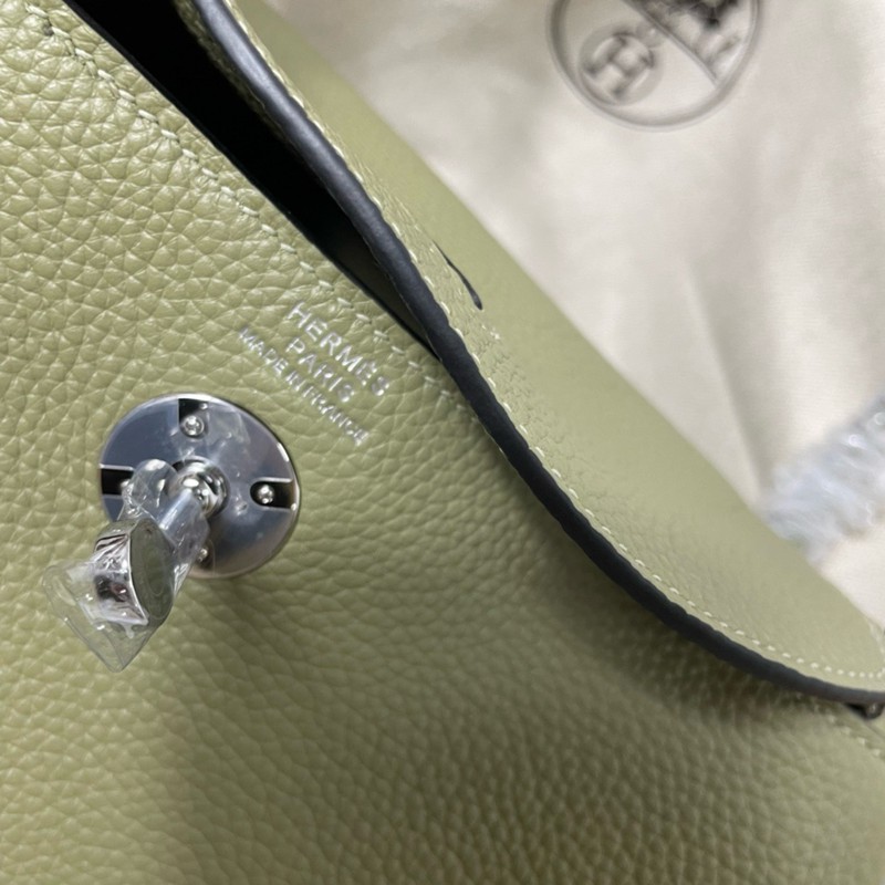 Hermes Lindy 26 30 Bag Original Taurillon Clemence Leather