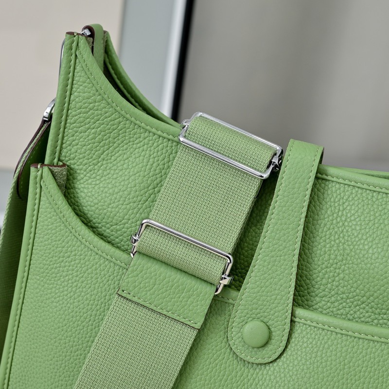 Hermes Evelyne 29cm Bag Taurillon Clemence Leather