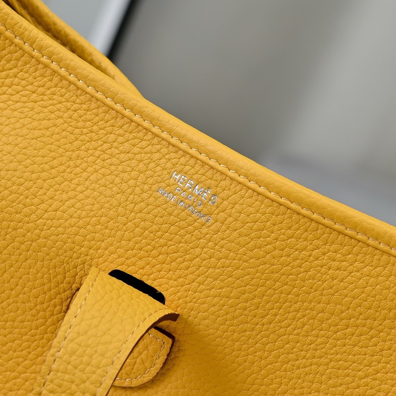 Hermes Evelyne 29cm Bag Taurillon Clemence Leather