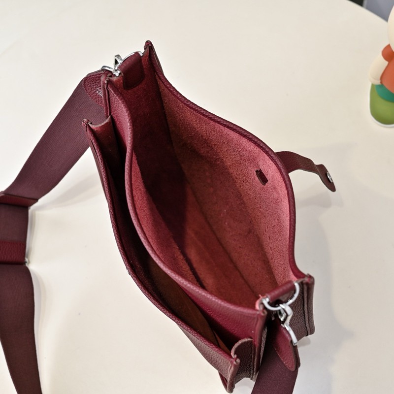 Hermes Evelyne 29cm Bag Taurillon Clemence Leather