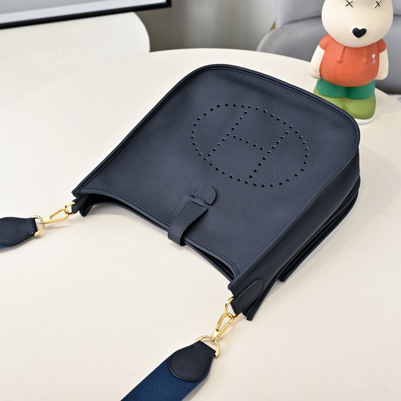 Hermes Evelyne 29cm Bag Taurillon Clemence Leather