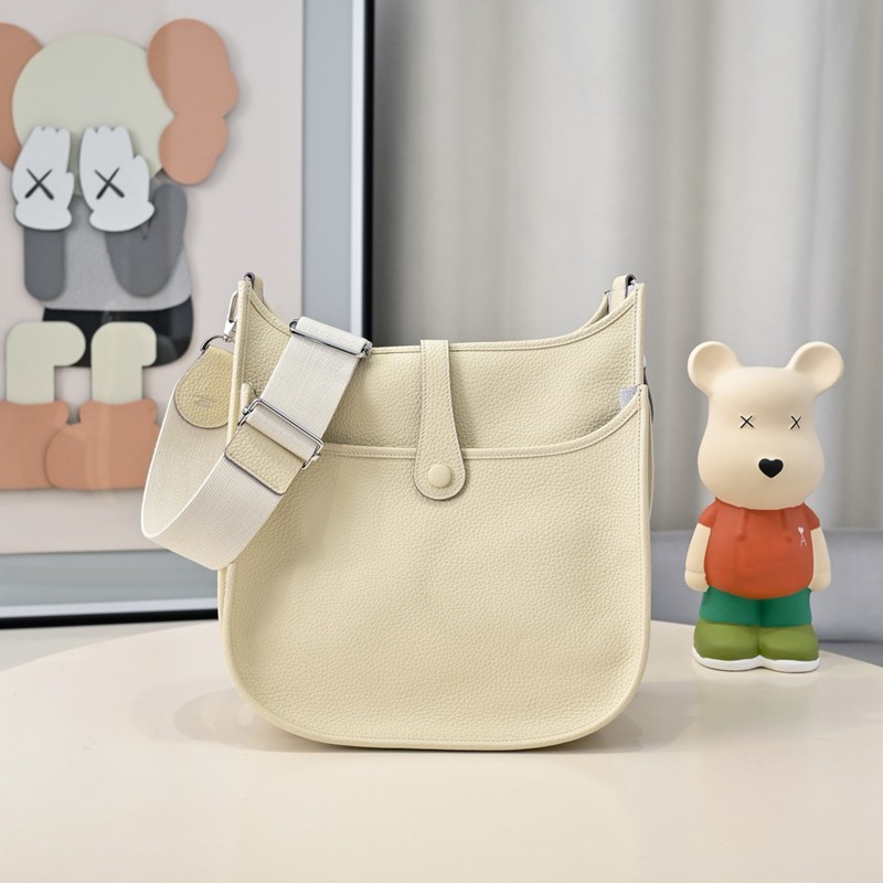 Hermes Evelyne 29cm Bag Taurillon Clemence Leather