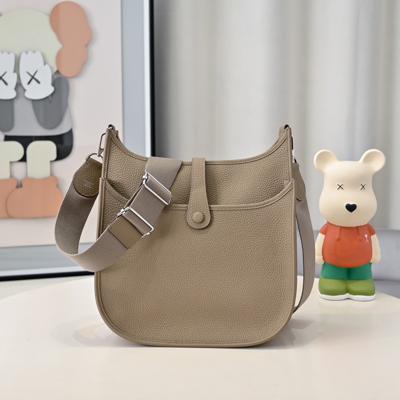 Hermes Evelyne 29cm Bag Taurillon Clemence Leather