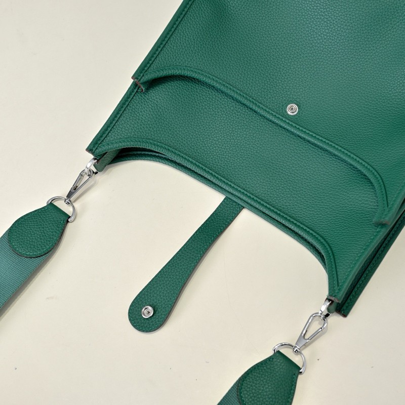 Hermes Evelyne 29cm Bag Taurillon Clemence Leather