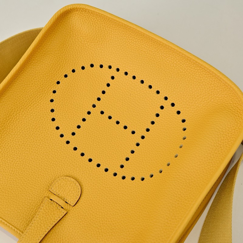 Hermes Evelyne 29cm Bag Taurillon Clemence Leather