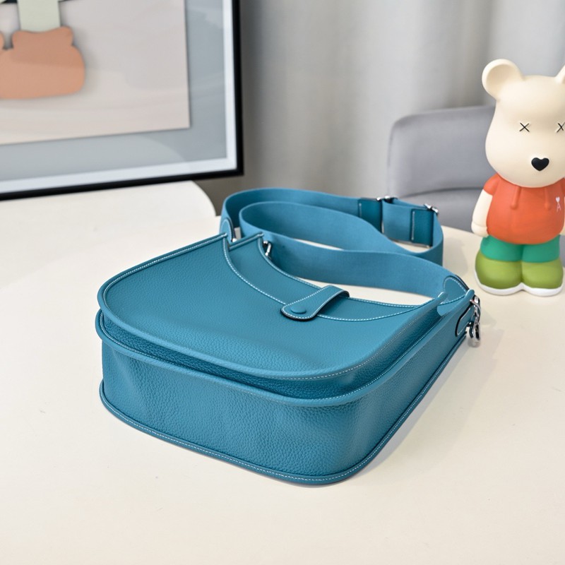 Hermes Evelyne 29cm Bag Taurillon Clemence Leather