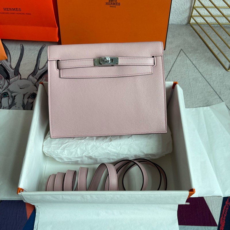 Hermes Kelly Danse 22cm Bag Evercolor Leather 28