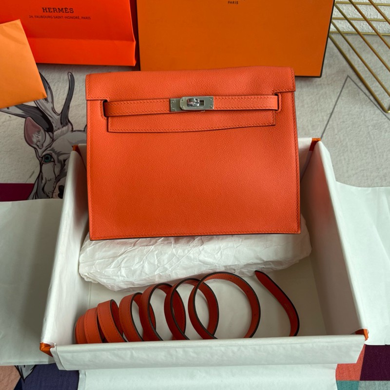 Hermes Kelly Danse 22cm Bag Evercolor Leather 32