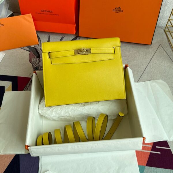 Hermes Kelly Danse 22cm Bag Evercolor Leather