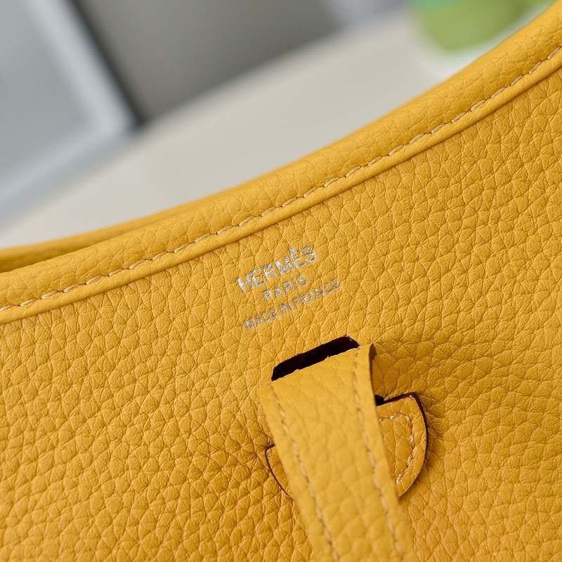 Hermes Evelyne Mini 17cm Bag TC Clemence Leather