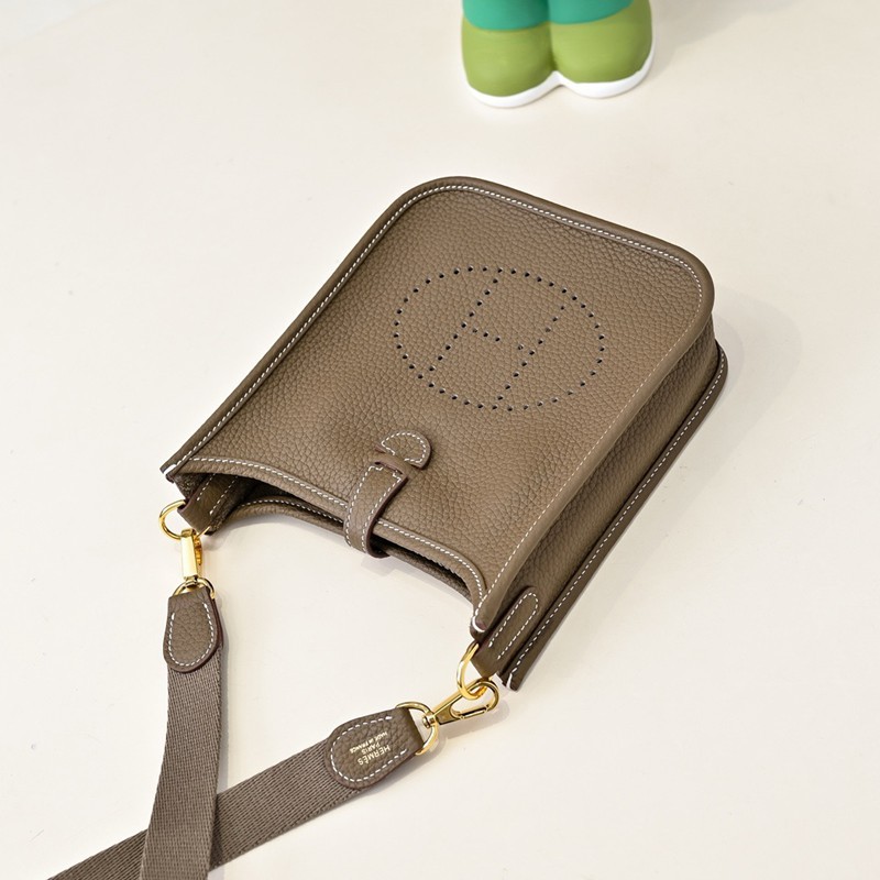 Hermes Evelyne Mini 17cm Bag TC Clemence Leather