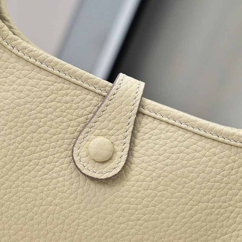 Hermes Evelyne Mini 17cm Bag TC Clemence Leather