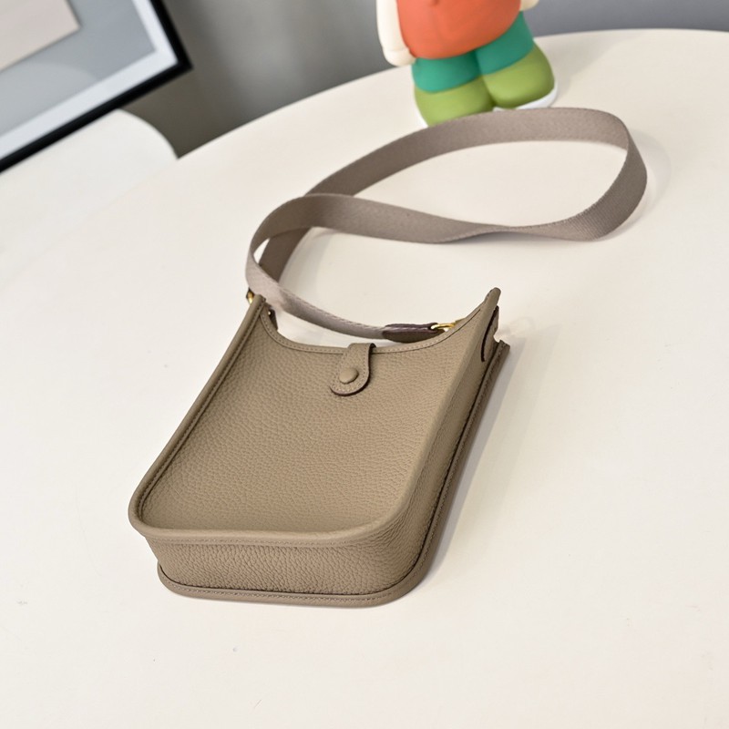 Hermes Evelyne Mini 17cm Bag TC Clemence Leather