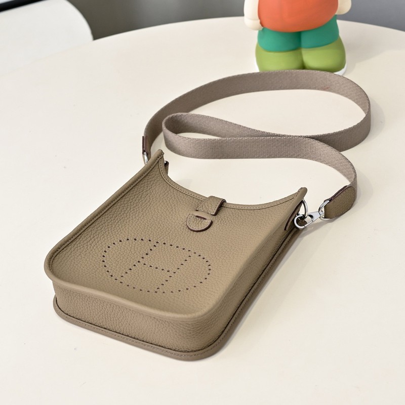 Hermes Evelyne Mini 17cm Bag TC Clemence Leather