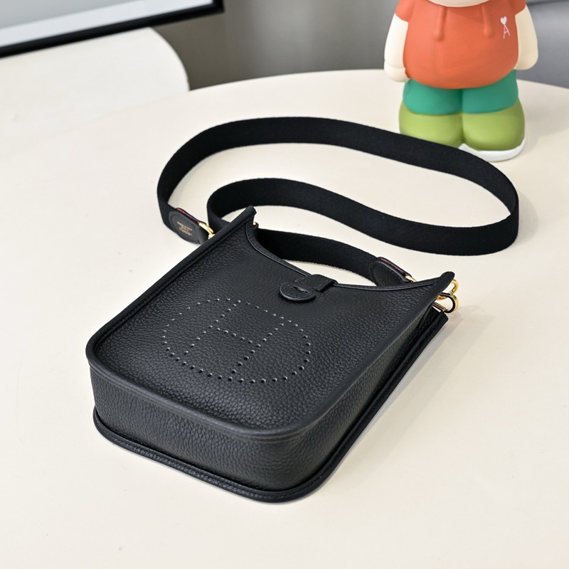 Hermes Evelyne Mini 17cm Bag TC Clemence Leather