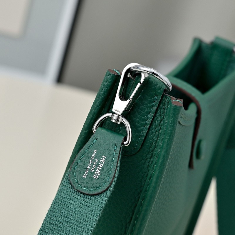 Hermes Evelyne Mini 17cm Bag TC Clemence Leather