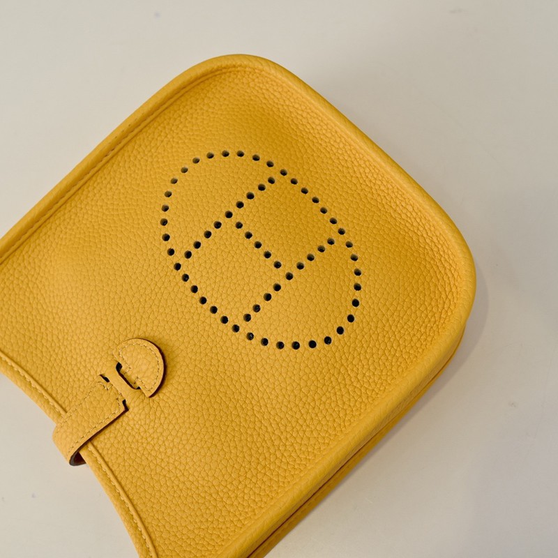 Hermes Evelyne Mini 17cm Bag TC Clemence Leather