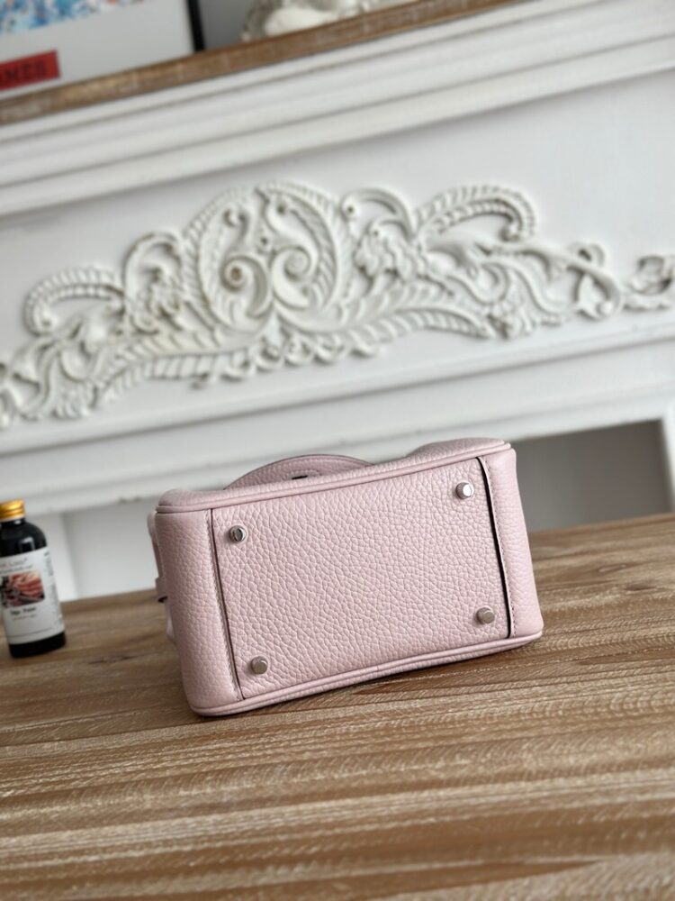 Hermes Lindy Mini 19cm Bag Taurillon Clemence Leather