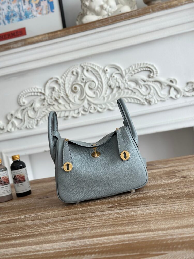 Hermes Lindy Mini 19cm Bag Taurillon Clemence Leather