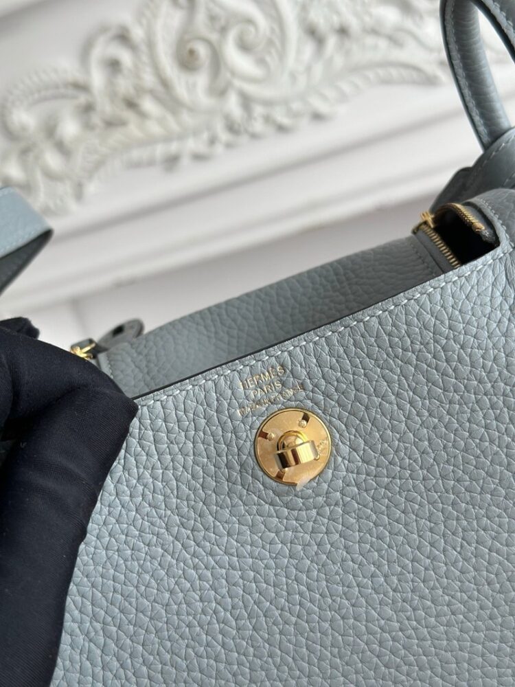 Hermes Lindy Mini 19cm Bag Taurillon Clemence Leather