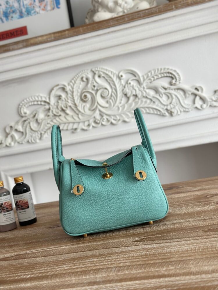 Hermes Lindy Mini 19cm Bag Taurillon Clemence Leather